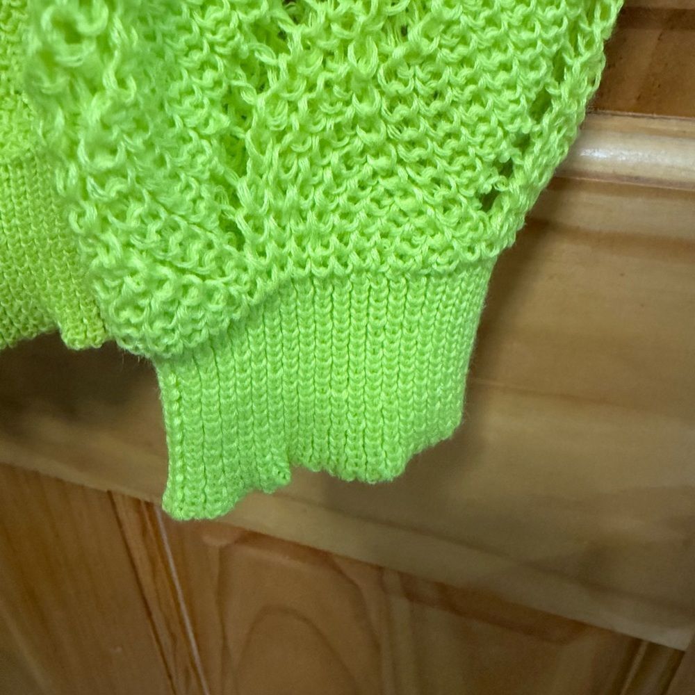 Colorful Knit Sweater size L - Picture 2 of 8
